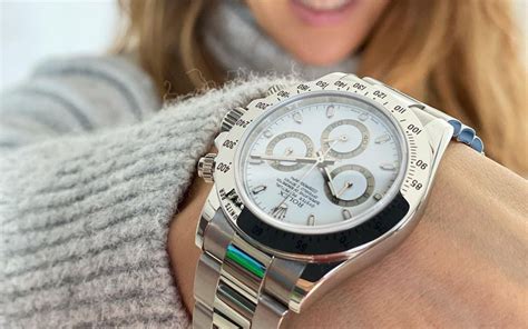 woman finds rolex in couch|paul newman rolex found.